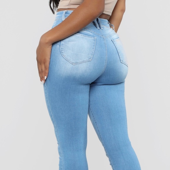 Butt Lifting Skinny Jeans ❤️❤️❤️ - Picture 3 of 11